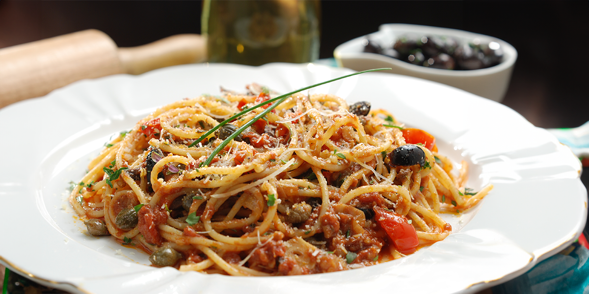 Espaguete à Putanesca (massa especial)