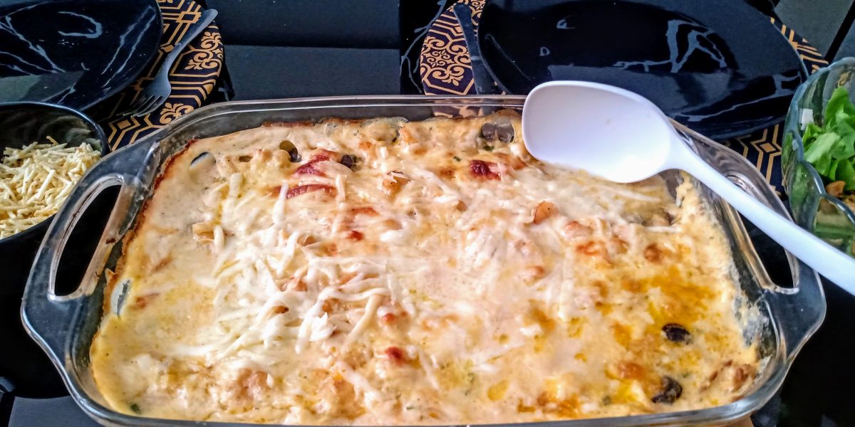 Lasanha de peito de peru defumado