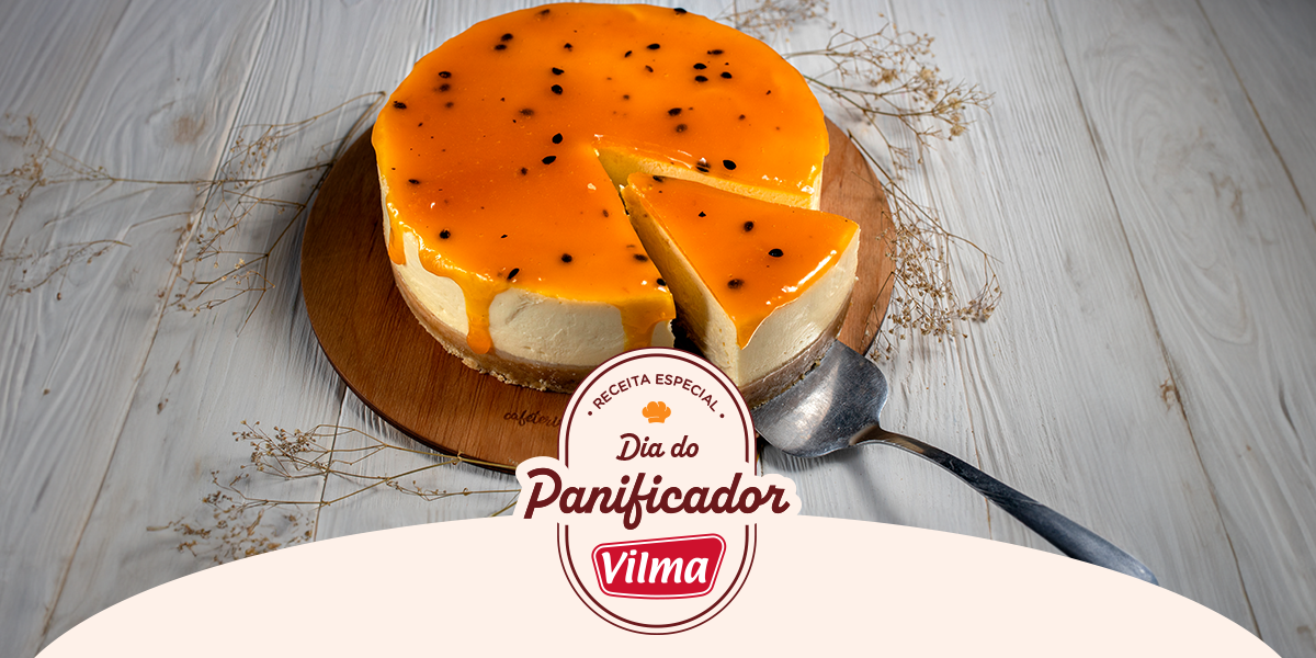 Bolo de maracujá com calda