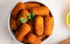 Bolinho à mineirinha