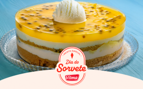 Bolo cocada de maracujá com sorvete de coco