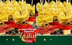 Espetinho de frios natalino (massa prática)