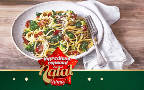 Espaguete com brócolis e bacon (massa prática)