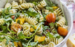 Salada de macarrão (massa equilibrada)